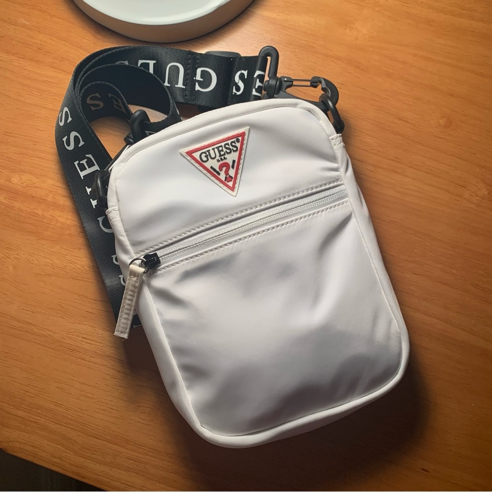 Guess Cross Body